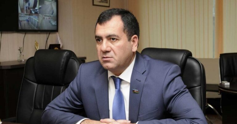 Deputat xarici hərbi qüvvələrin ölkəyə dəvət olunmasını İSTƏYİR