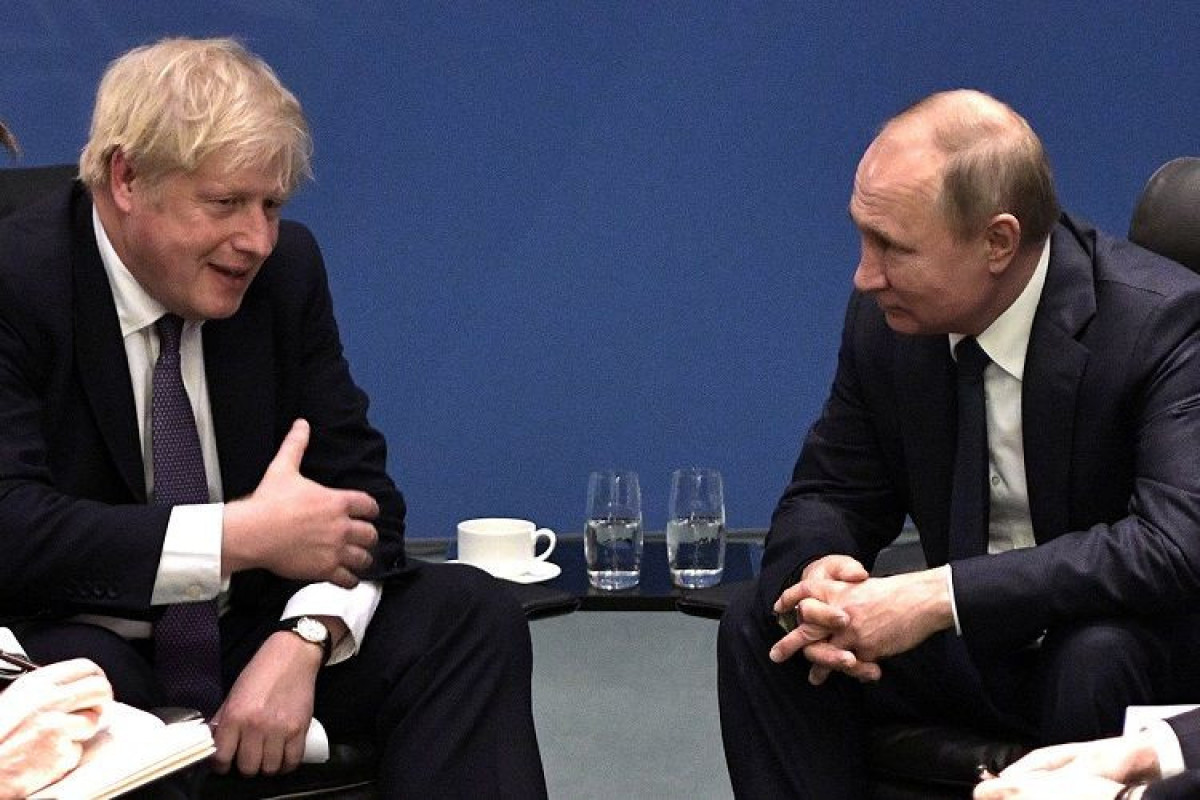Putinlə Consonun danışığı təxirə salındı