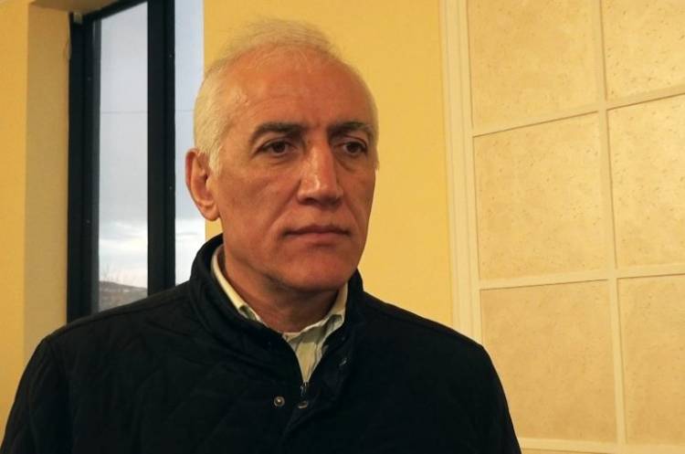 Ermənistanda prezident seçkiləri bu tarixdə keçiriləcək 