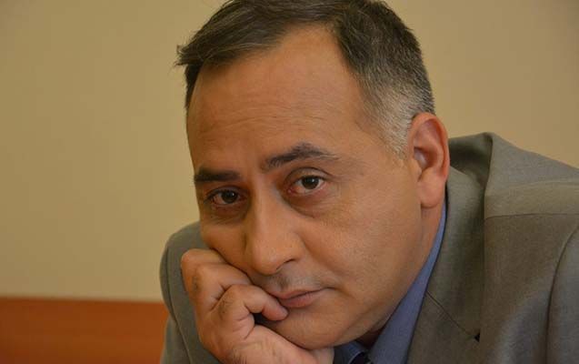 Jurnalist Azər Qismət infarkt KEÇİRDİ