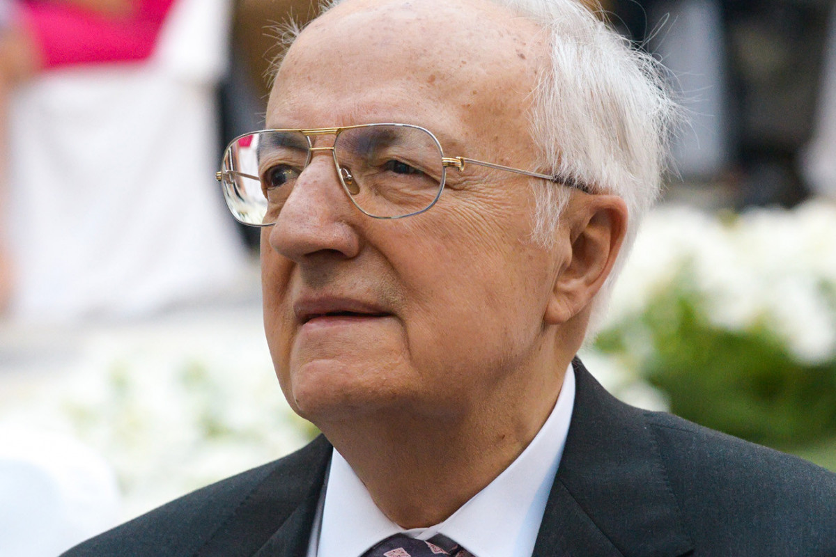 Sabiq Prezidenti vəfat etdi