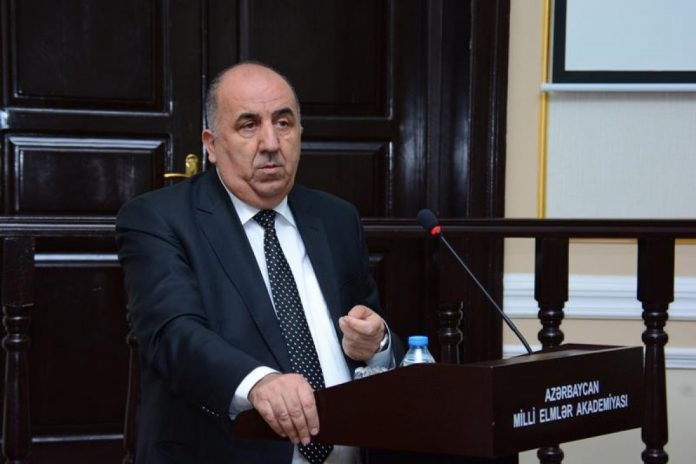 Daha bir akademik Ramiz Mehdiyevə qarşı: Vəziyyət olduqca dözülməzdir