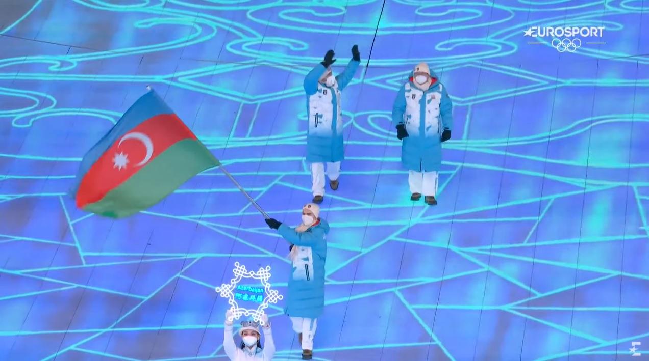 Pekin 2022: İdmançılarımız paraddan keçdi