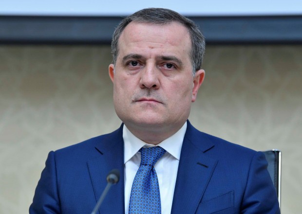 Ceyhun Bayramovdan Ukrayna AÇIQLAMASI