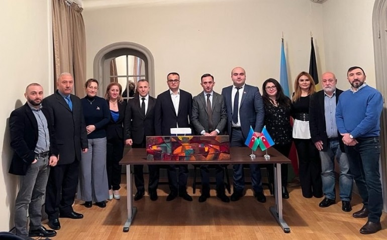 Diaspor fəalları Brüsseldə bir araya gəldi
