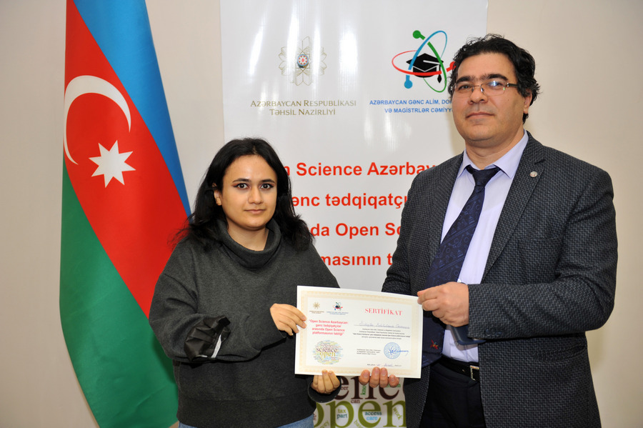 BMU-da gənc tədqiqatçılar üçün seminar keçirilib