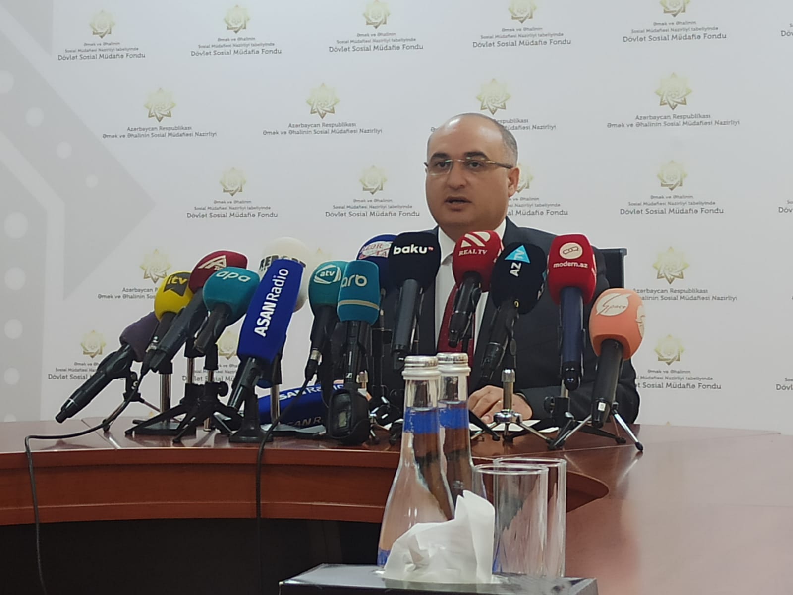 Yaşa görə pensiyalar 385 manata çatdırılacaq