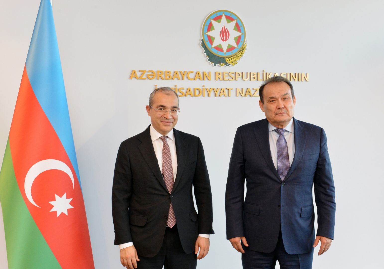 Mikayıl Cabbarov Bağdad Amreyevlə görüşüb