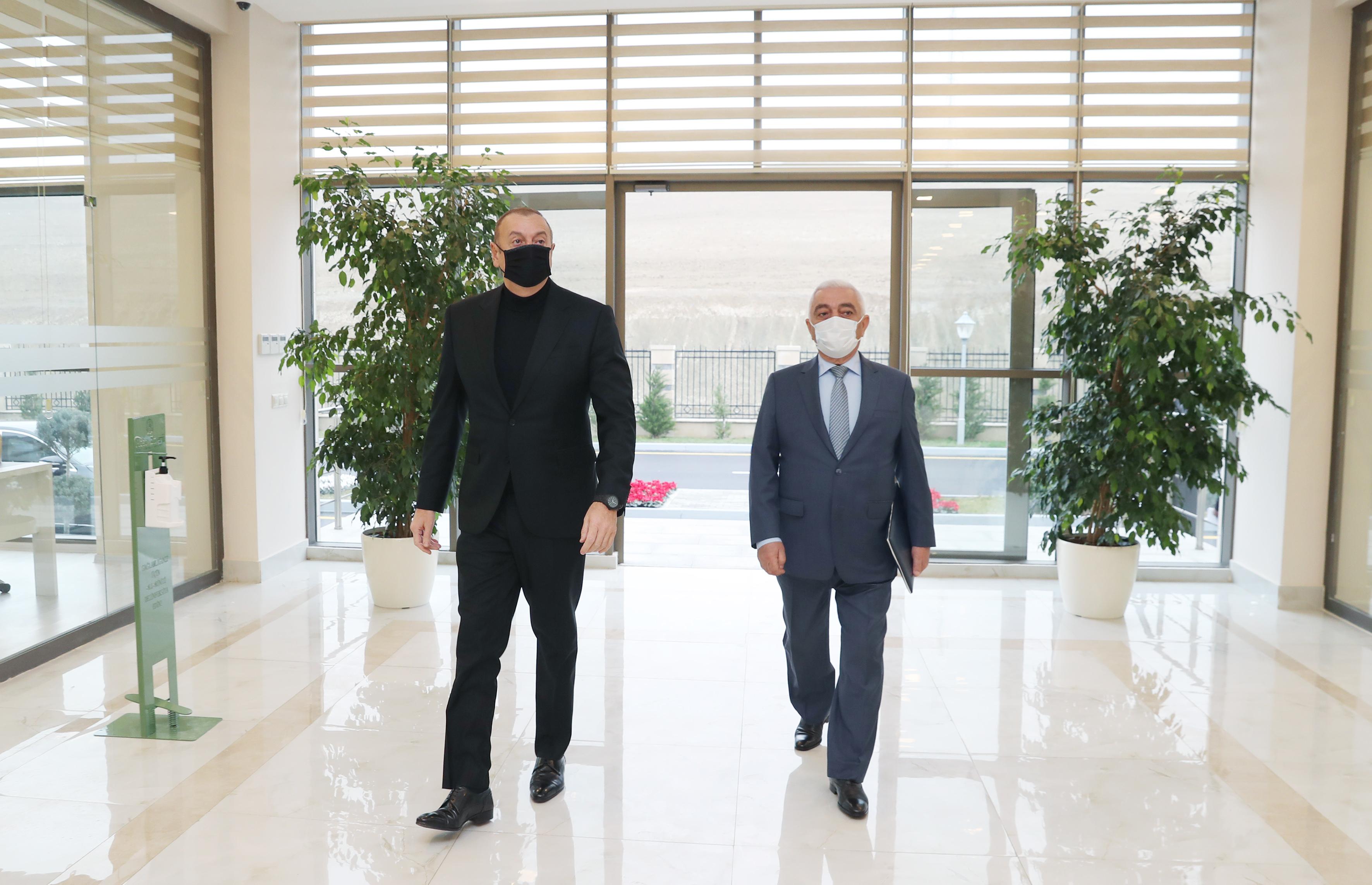 Prezident “Qobu” stansiyasının açılışında - FOTOLAR