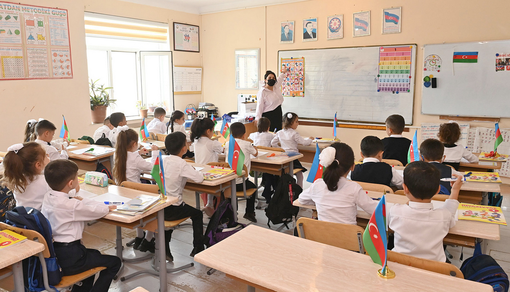 Şagirdlərin yerdəyişməsi yenidən aktivləşdirilir