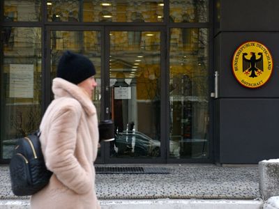 Almaniya da vətəndaşlarını Ukraynadan çıxmağa çağırdı 