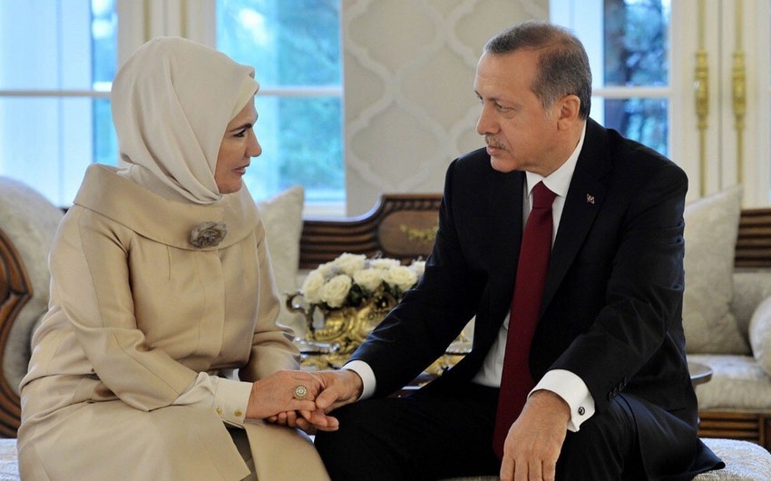 “Xanımım hələ də koronavirusdan sağalmayıb” - Ərdoğan