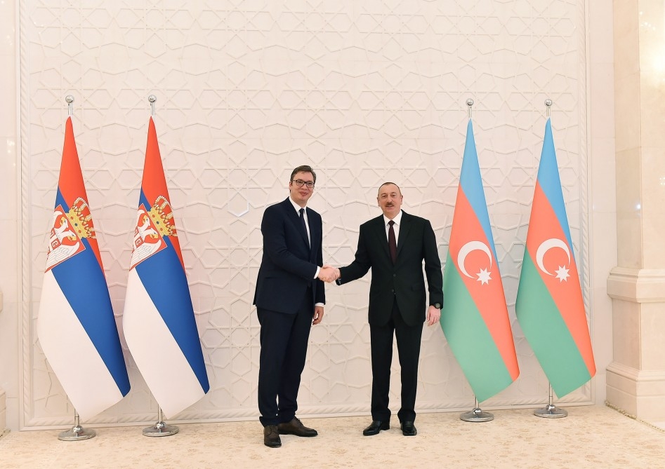 İlham Əliyev serbiyalı həmkarını təbrik etdi