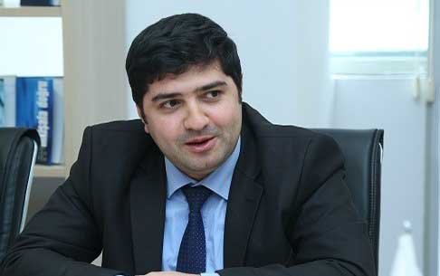 Ramiz Mehdiyevin köməkçisi SAXLANILDI