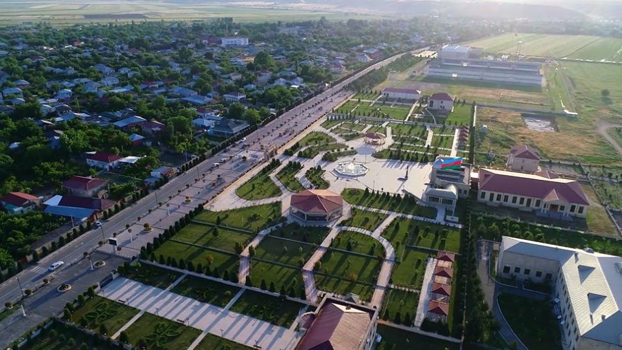 Füzulidə çoxmərtəbəli binaların tikintisinə BAŞLANILIR
