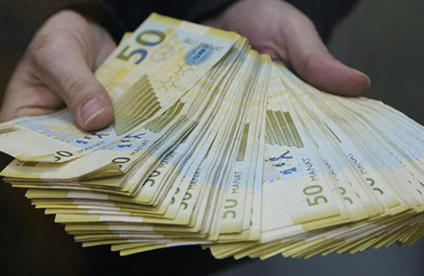 Büdcədə 2 milyarda yaxın profisit yaranıb
