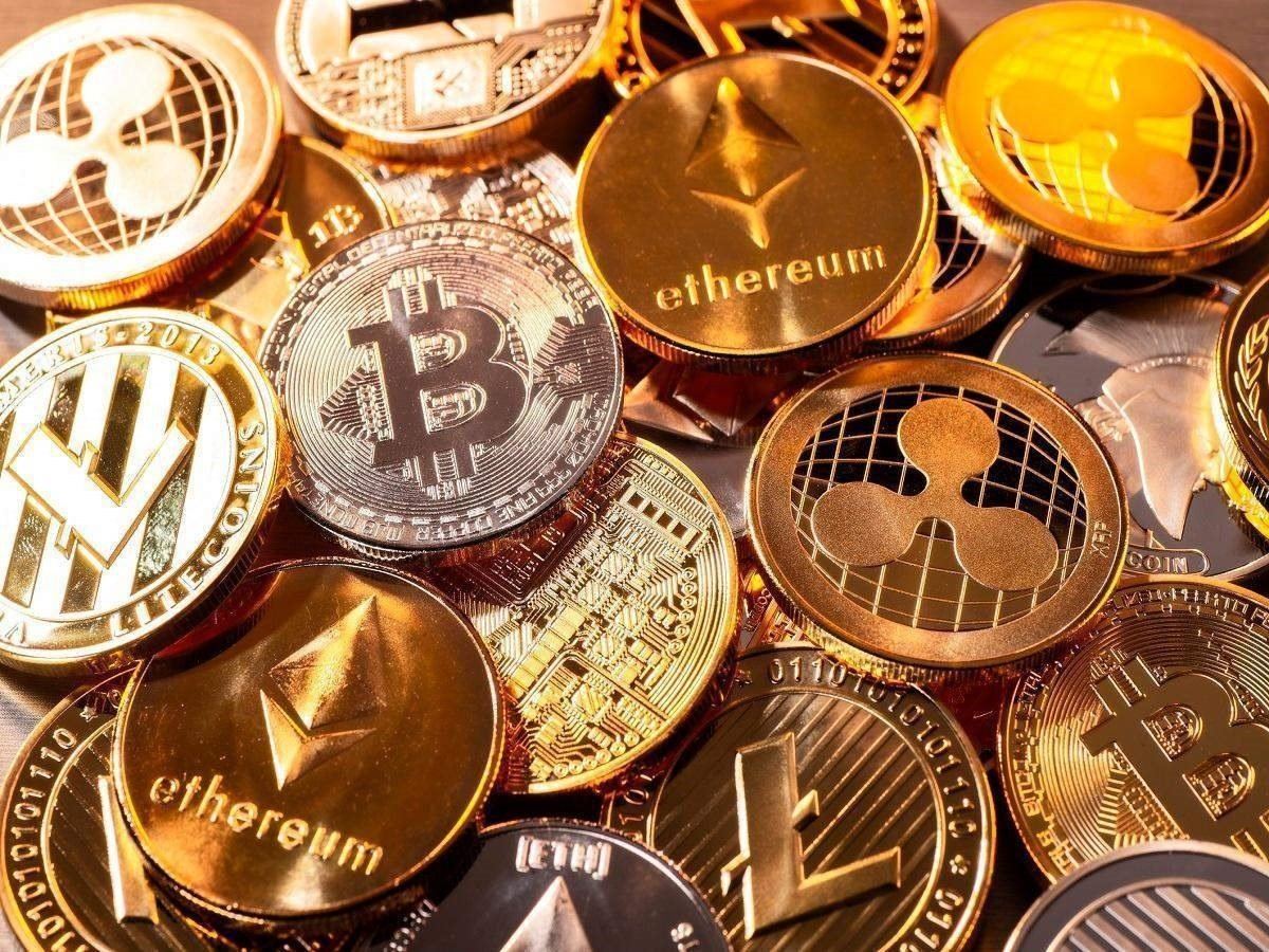Məşhur investor kriptovalyutaya qadağa qoyulmasını İSTƏYİR