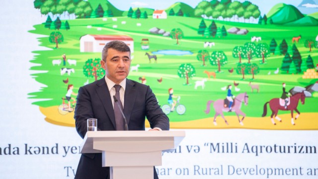 Milli aqroturizm sistemi mövzusunda seminar keçirildi - FOTO