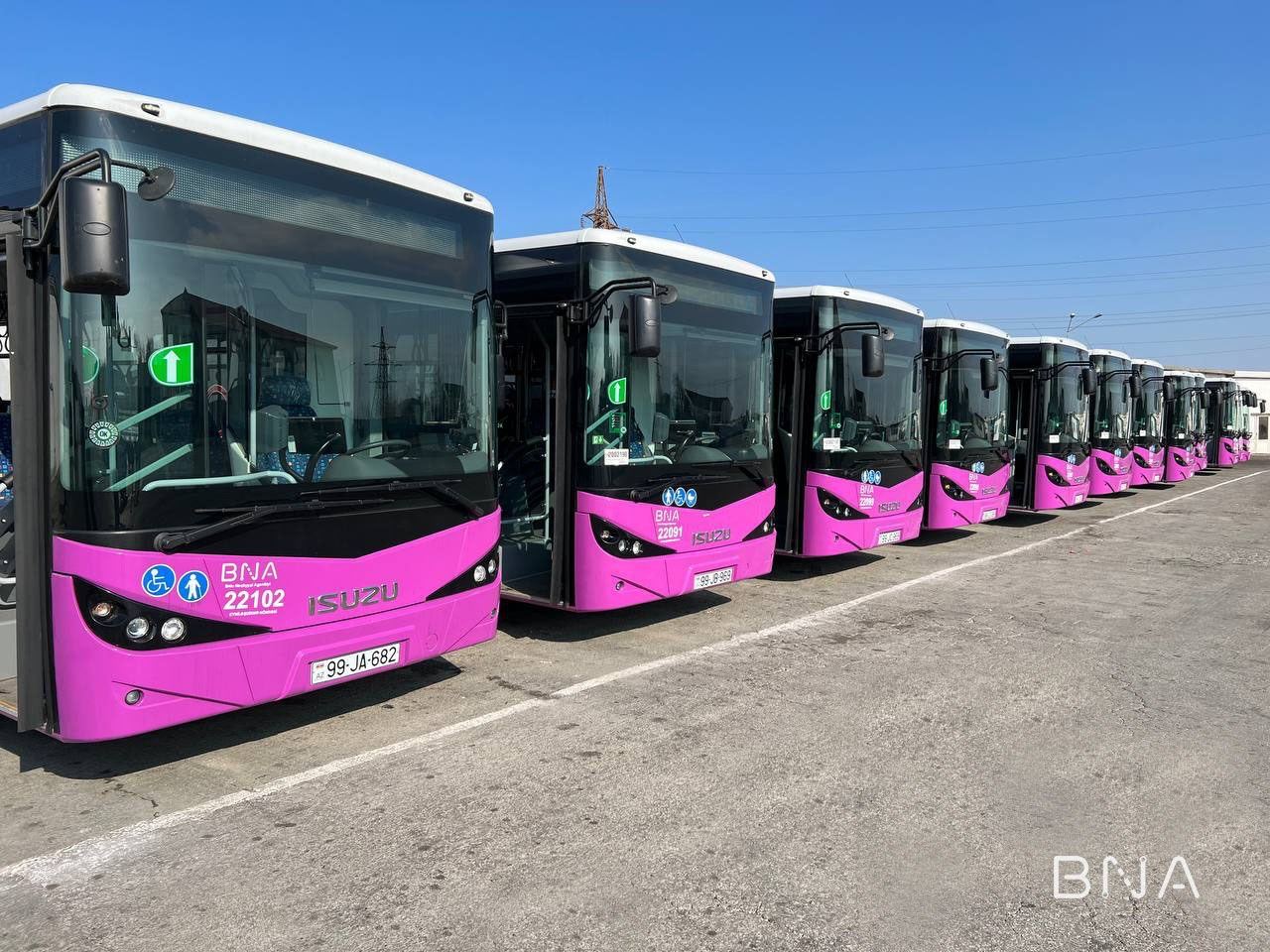 Bu marşrut xətlərinə yeni avtobuslar buraxılır - FOTO