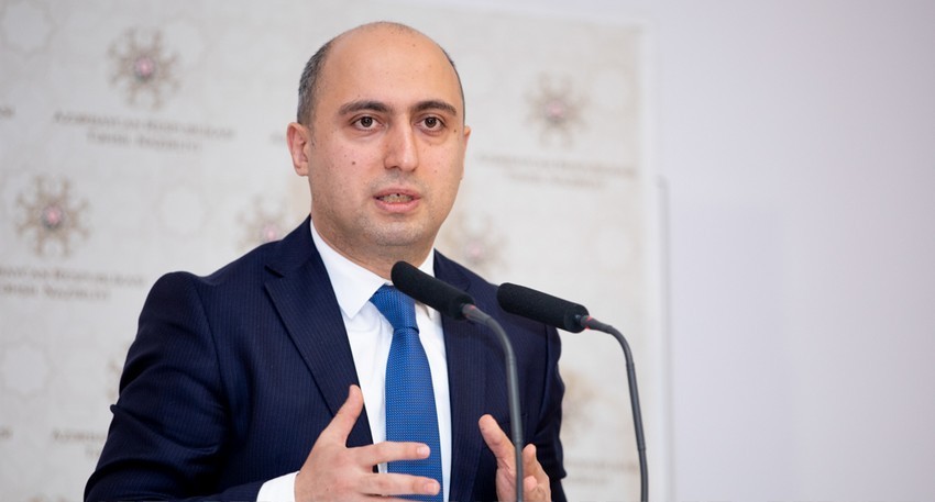 Nazir məktəblərdə çəkilən videolara münasibət BİLDİRDİ