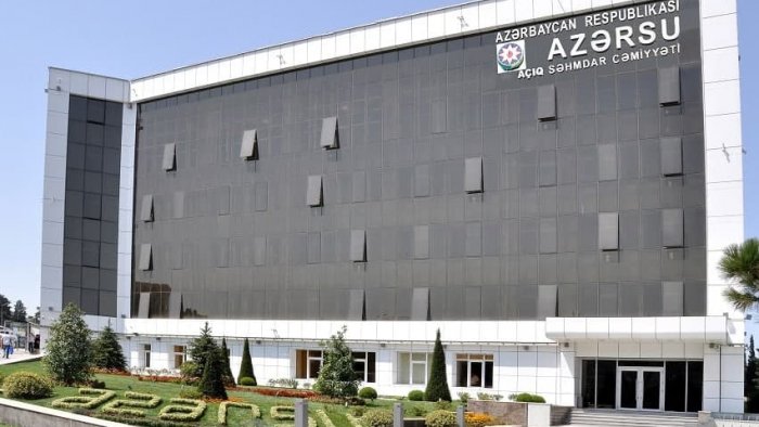 “Azərsu” əməkdaşı bıçaqlandı - VİDEO