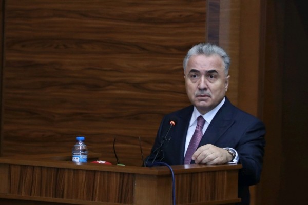 Zeynal Nağdəliyev icra başçısını kollektivə təqdim etdi