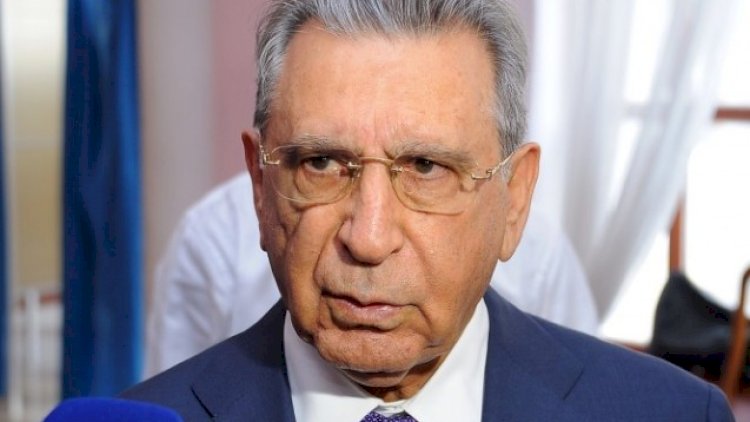 Ramiz Mehdiyev jurnalistlərlə sağollaşdı - FOTO