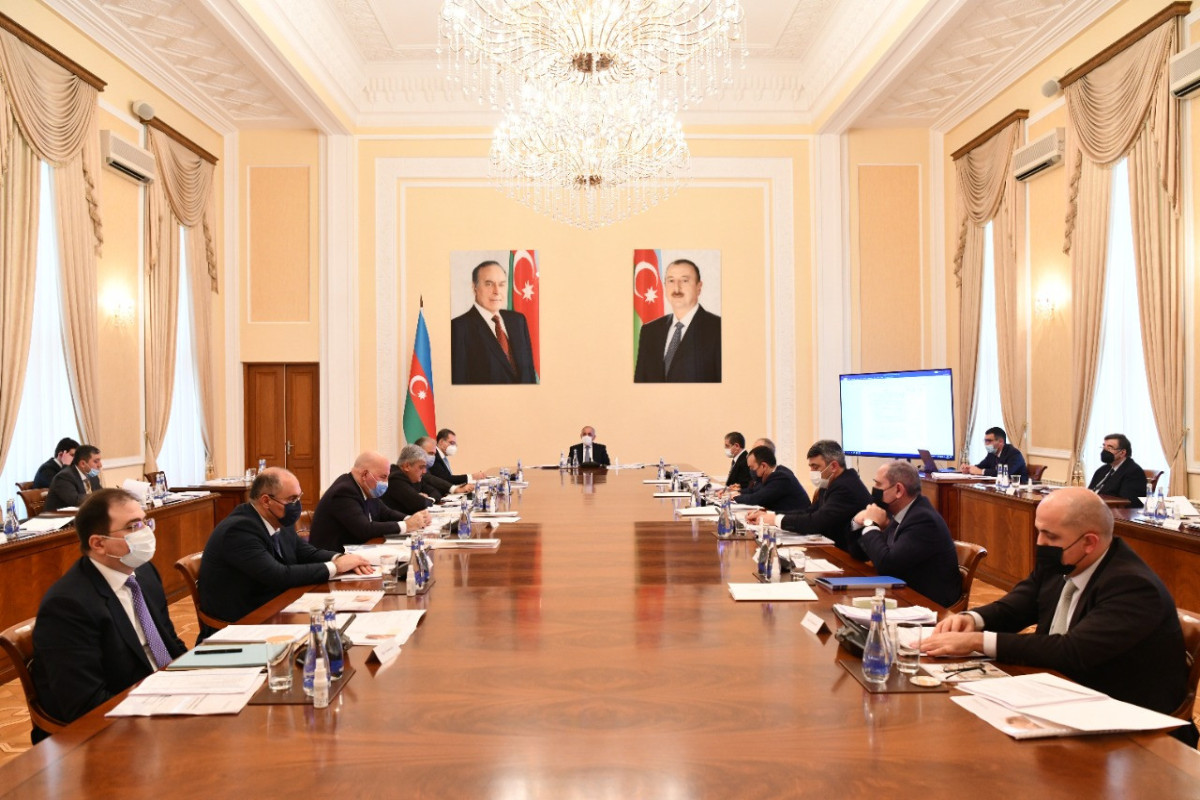 Hökumət süni qiymət artımına qarşı tədbirləri gücləndirir