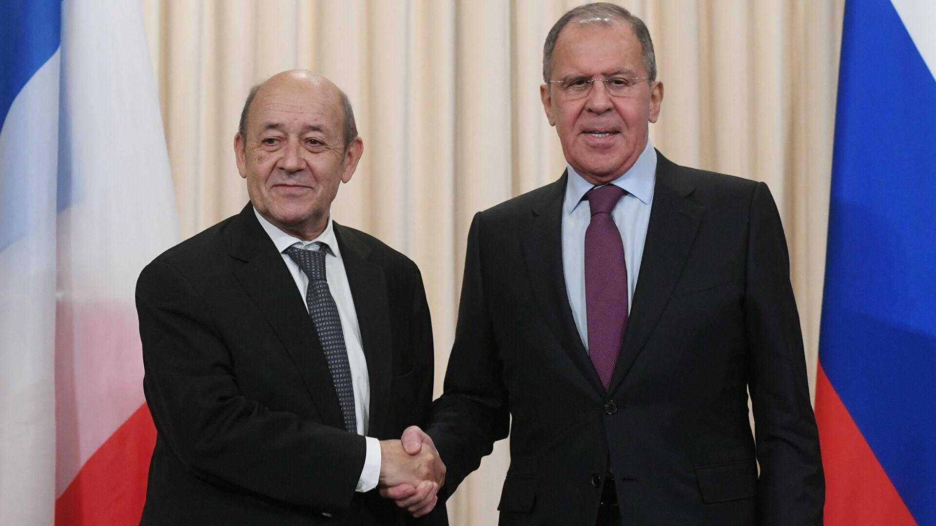 Lavrov fransalı həmkarı ilə danışacaq
