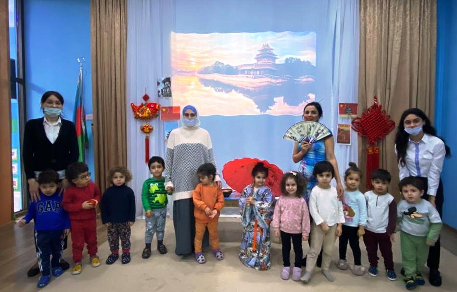 ADU uşaqlar üçün maarifləndirici-əyləncəli tədbir keçirib