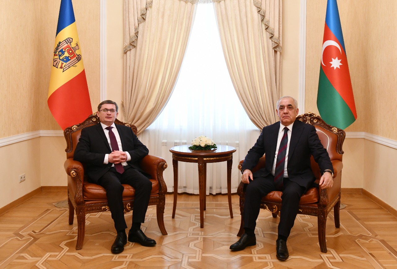 Əli Əsədov İqor Qrosu ilə görüşdü