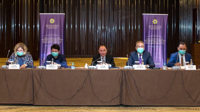 Gömrük Komitəsinin nəzdində “Dəyirmi masa” keçirildi - FOTOLAR