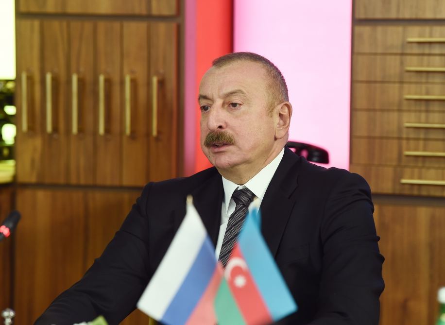 “Kütləvi məzarlıqların yeri bizə təqdim edilsin” - Prezident