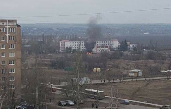 Donetskdə xəstəxana vuruldu - Ölənlər var