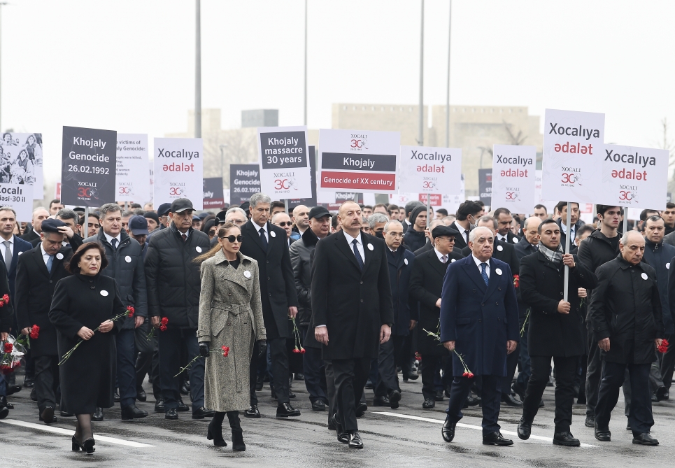 Prezident və xanımı “Xocalı yürüşü”ndə - FOTOLAR