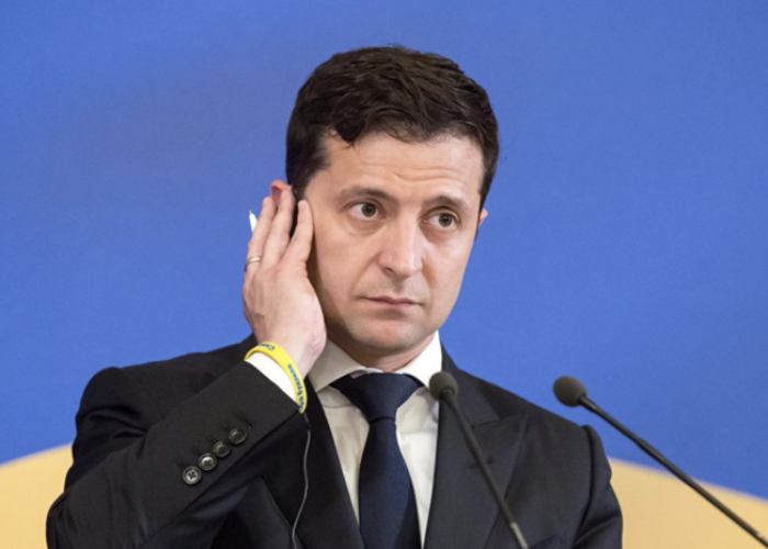 Zelenski Lukaşenko ilə danışdı