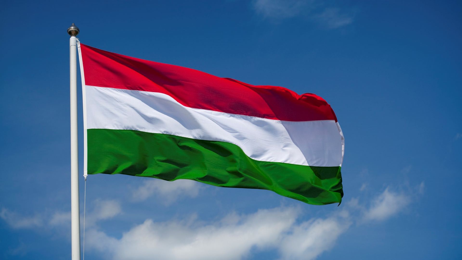 Macarıstan Ukraynaya köməkdən imtina etdi