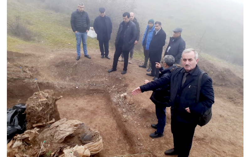 Azərbaycanlı girovların Xocavənddə basdırıldığı kütləvi məzarlıq