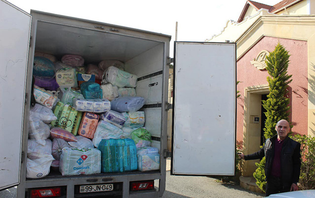 Azərbaycanda Ukrayna üçün 30 ton yardım toplanıb
