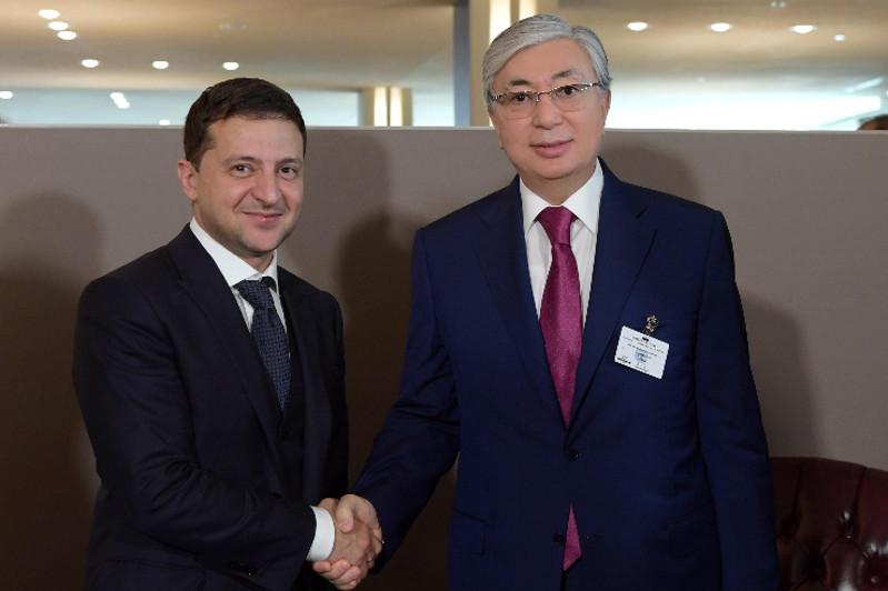 Tokayev Zelenskiyə də zəng etdi