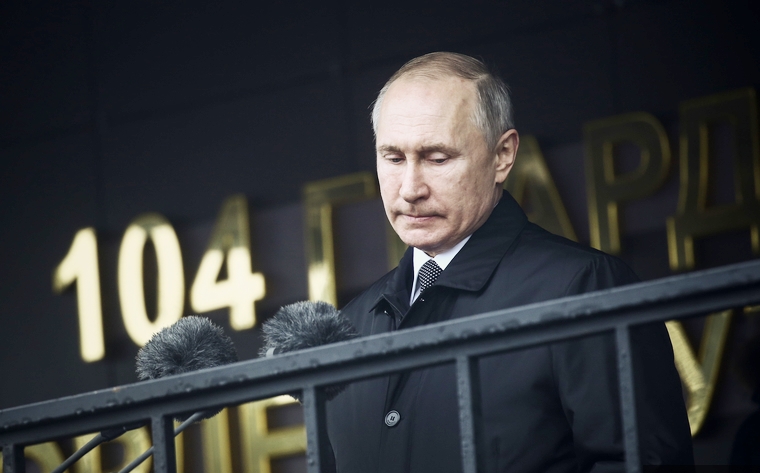 Putin müharibədə ölənlərin ailələrinə başsağlığı verdi 