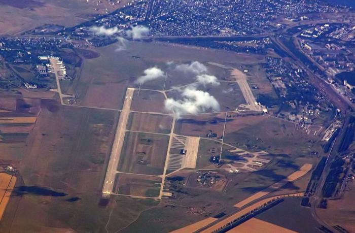 Ukrayna ordusu Nikolayev aerodromunu geri aldı