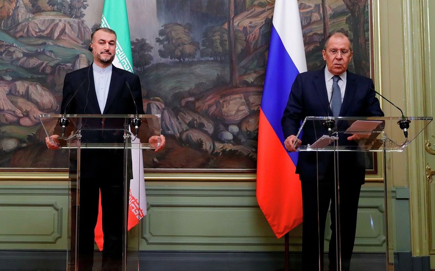 Lavrov iranlı həmkarı ilə Ukraynanı müzakirə etdi