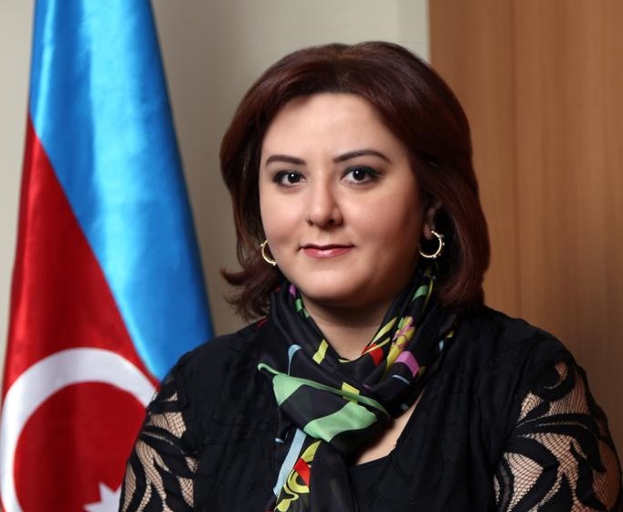 “Həyat yoldaşımı itirməyimə baxmayaraq...” – Təltif olunan şəhid xanımı