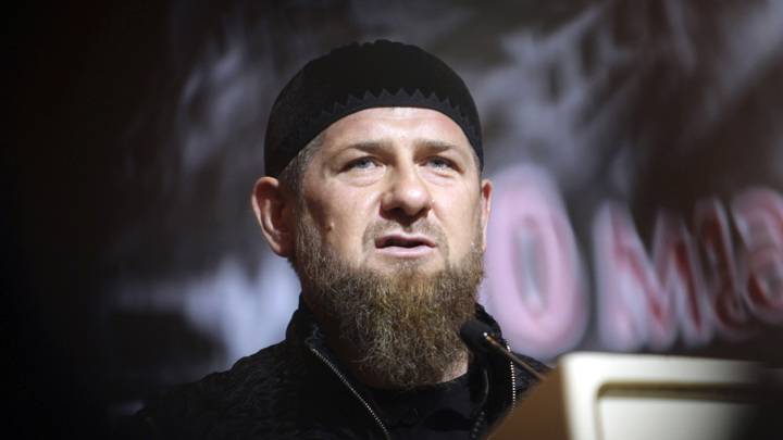 Kadırov yaponların hədəfində - Siyahıda Peskov da var