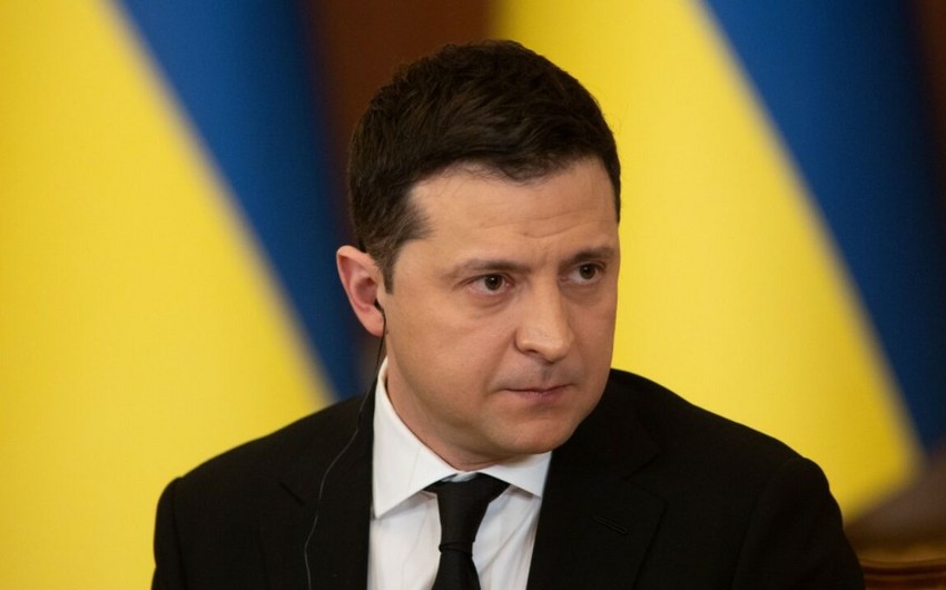 Zelenski: “Ukrayna diz çöküb yalvarmayacaq”
