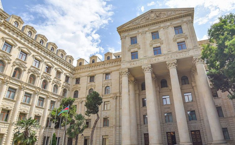 Prezidentin göstərişilə Moldovaya xüsusi heyət göndərildi