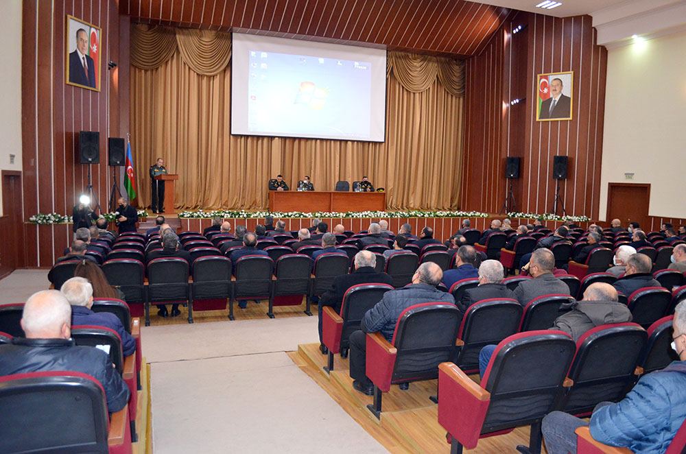 Xüsusi təyinatlı məktəblərə qəbulla bağlı görüşlər başa çatdı