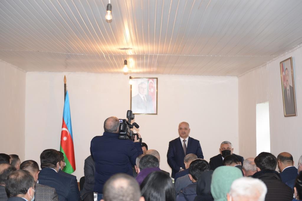 Piran kəndində vətəndaşların müraciət və şikayətləri dinlənilib - FOTO