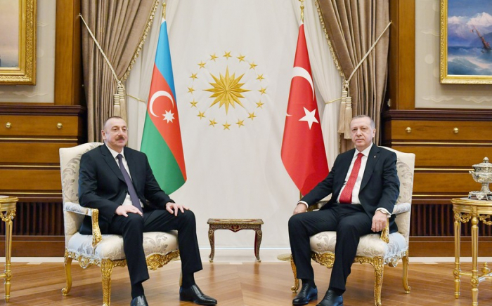 İlham Əliyev Ərdoğanla Ukraynanı müzakirə etdi